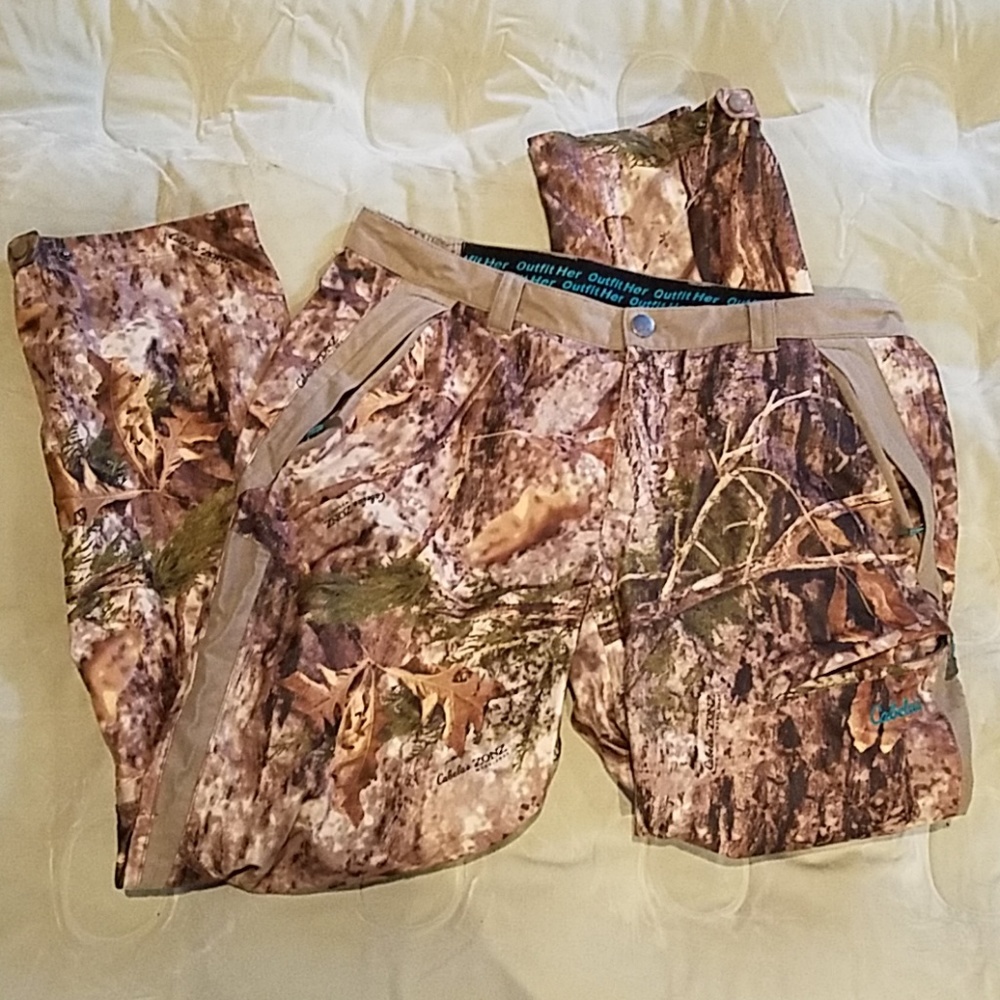 Cabelas Outfit Her Camo pants